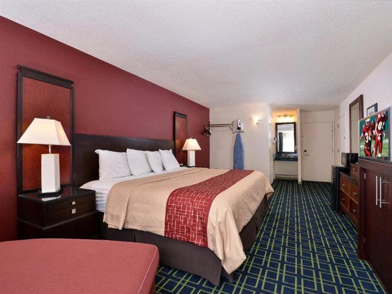 Red Roof Inn Arcata Εξωτερικό φωτογραφία